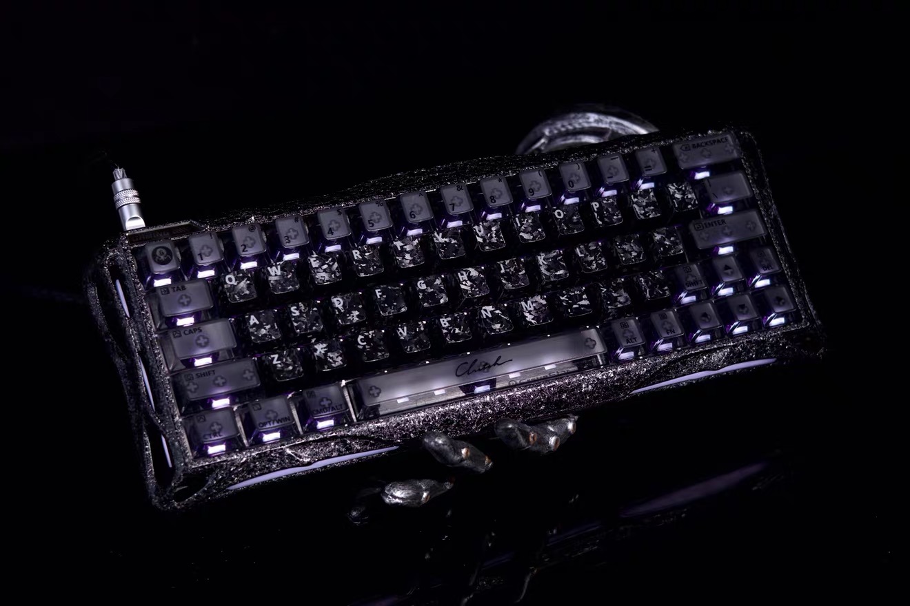 لوحة مفاتيح الألعاب Gravity Pl - مراجعة Esports Gaming Uk وسعره
