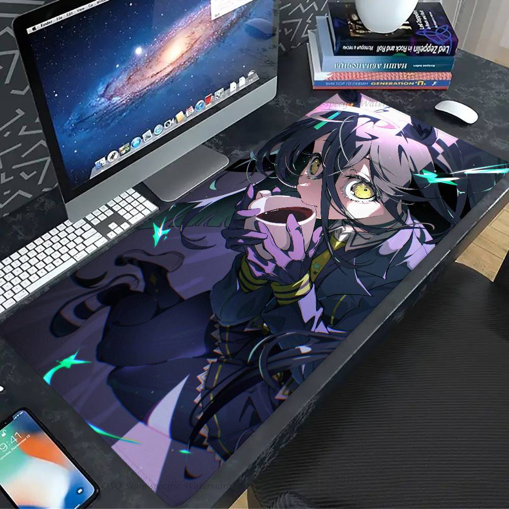 لوحة ماوس مانهاتن كافيه أوما إ - مراجعة Esports Gaming Cafe وسعره